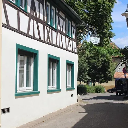 Gruener Baum Hotel